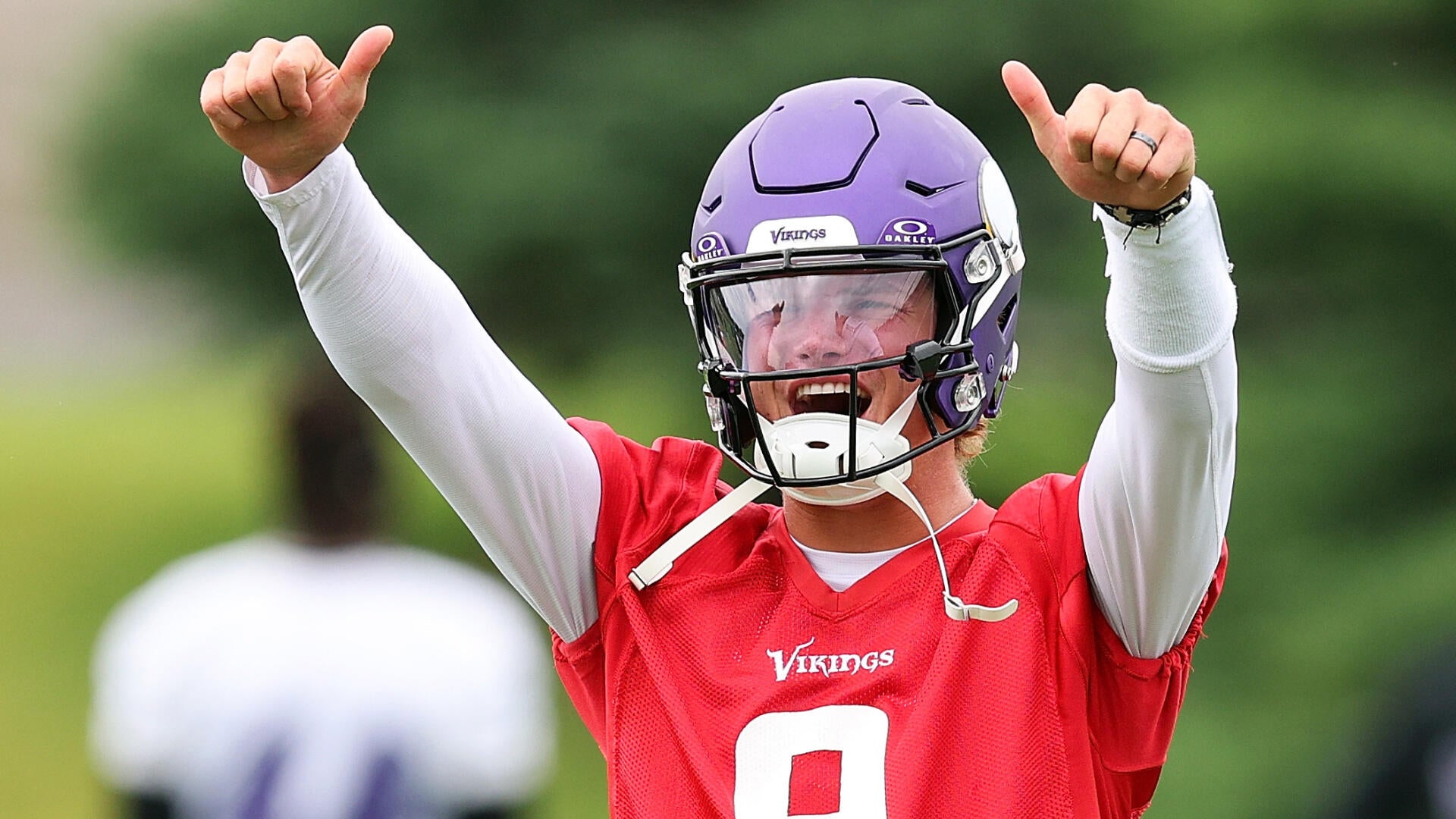 What's next for J.J. McCarthy after lost QB battle? NFL teams skeptical he can improve and mature