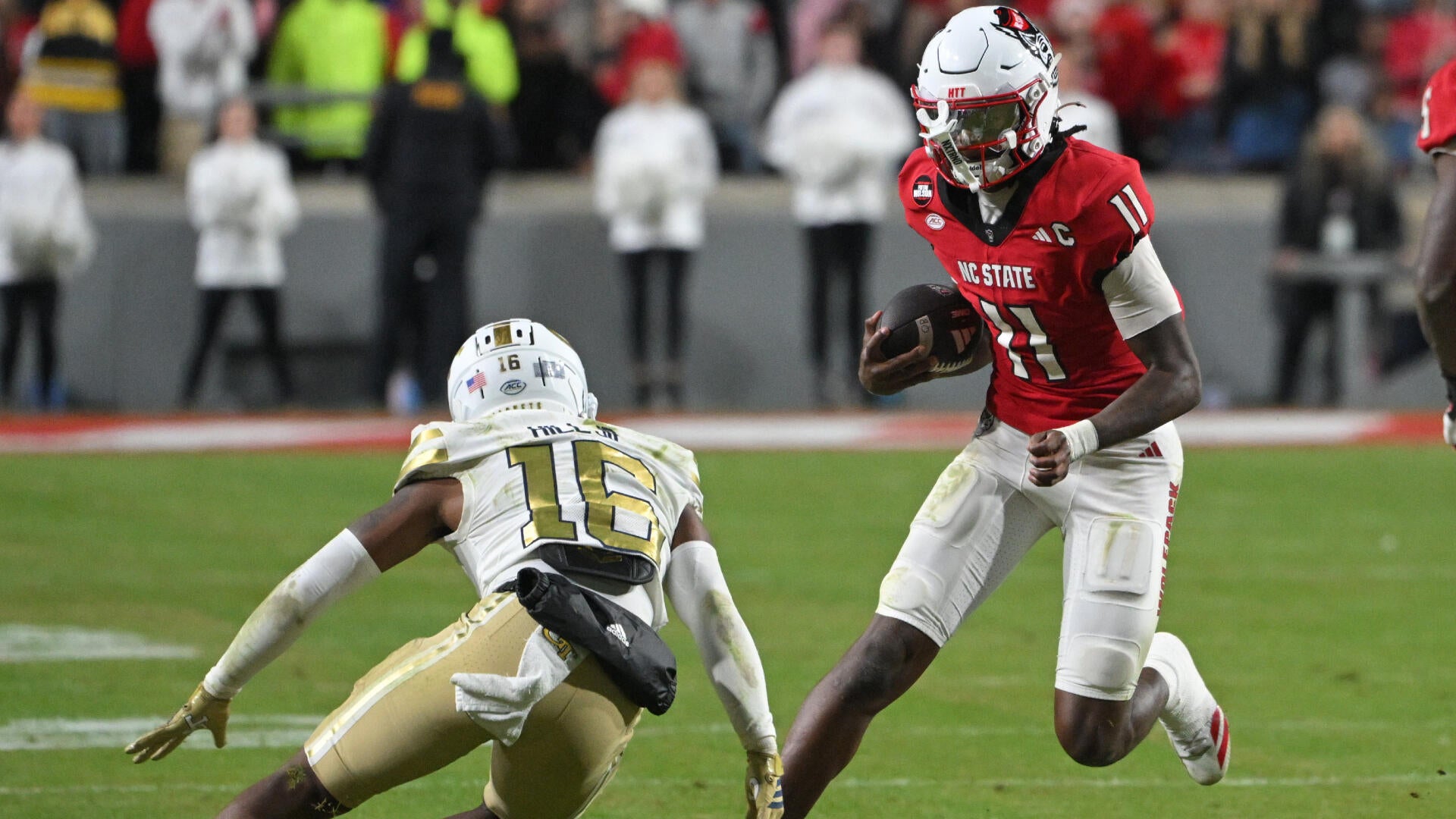 CFB picks: Week 0 bet now or later advice