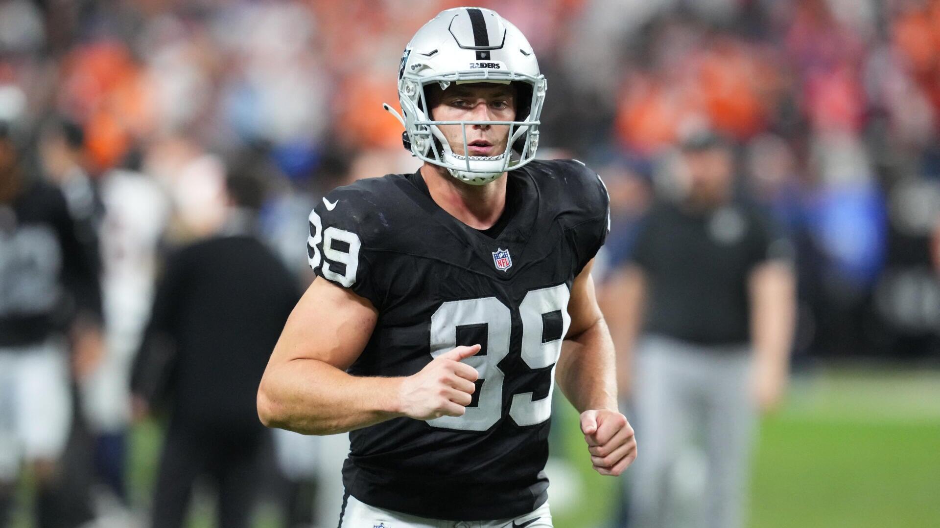 Fantasy football 2026 rankings, draft prep: Model locks in best QB, RB, WR, TE picks, cheat sheets, ADP, tiers