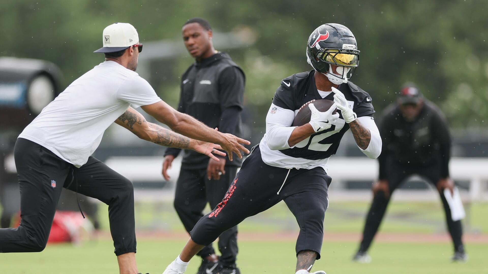 Fantasy football rankings 2026: Busts and riskiest picks by model that called McLaurin's poor season