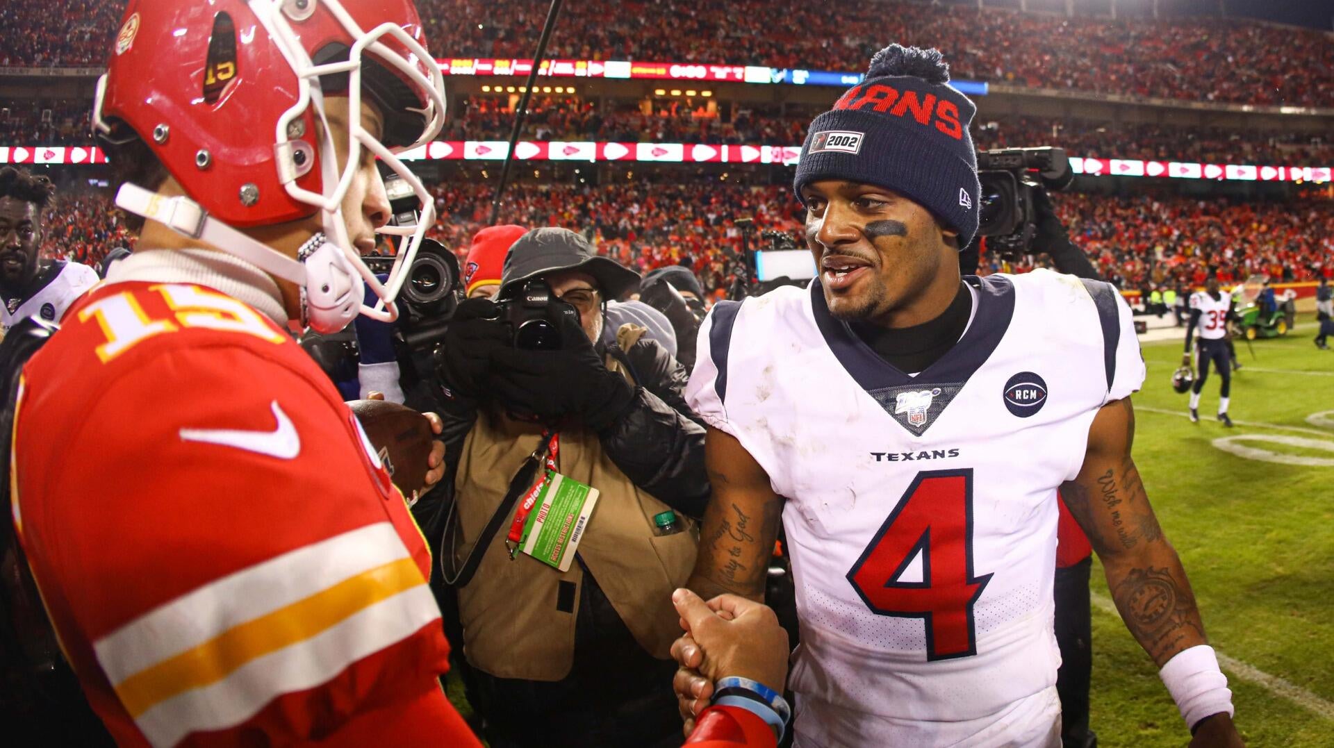 2026 NFL Comeback Player of Year trends, odds: Sportsbook rooting against Patrick Mahomes, Deshaun Watson