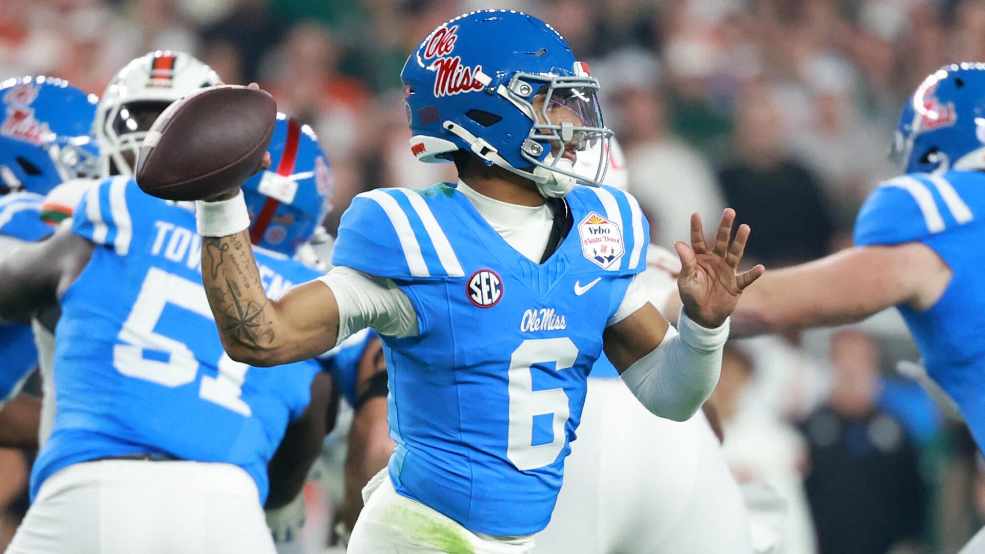 Louisville vs. Ole Miss betting: Odds, picks, predictions, time for college football Week 1