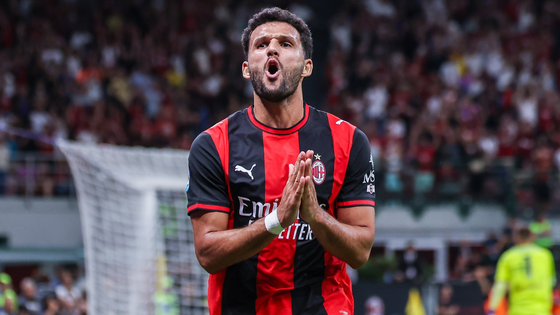 Juventus Faces AC Milan in High-Stakes Clash