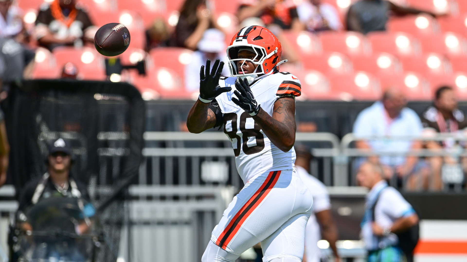 Agent says Dae'Quan Wright in football purgatory as NFL decides what's next after LSU fails to sign