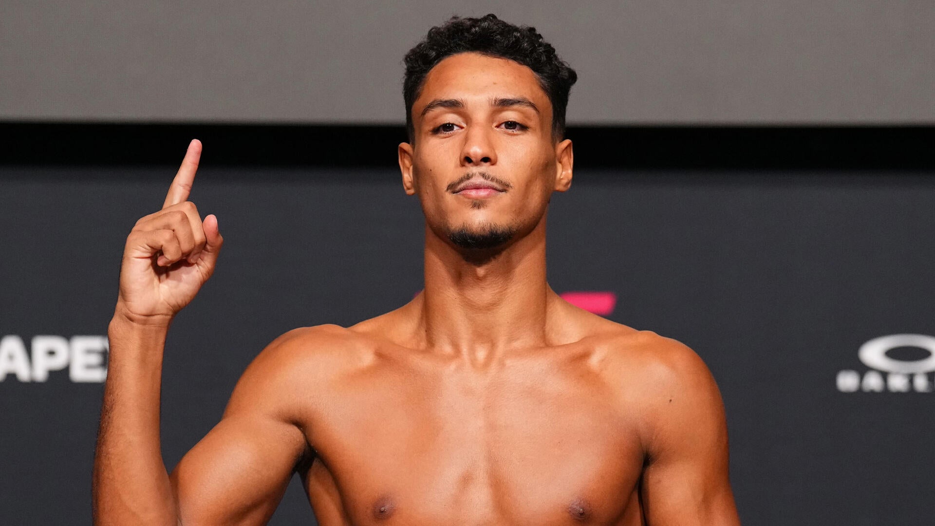 Noche UFC: Marwan Rahiki warns Tommy McMillen 'this is not the matchup' he wants ahead of featured fight