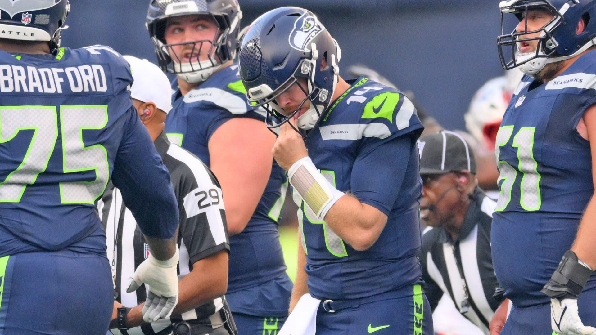 2026 NFL Week 2 injury panic meter: Myles Garrett, A.J. Brown, Sam Darnold sidelined with lower body issues