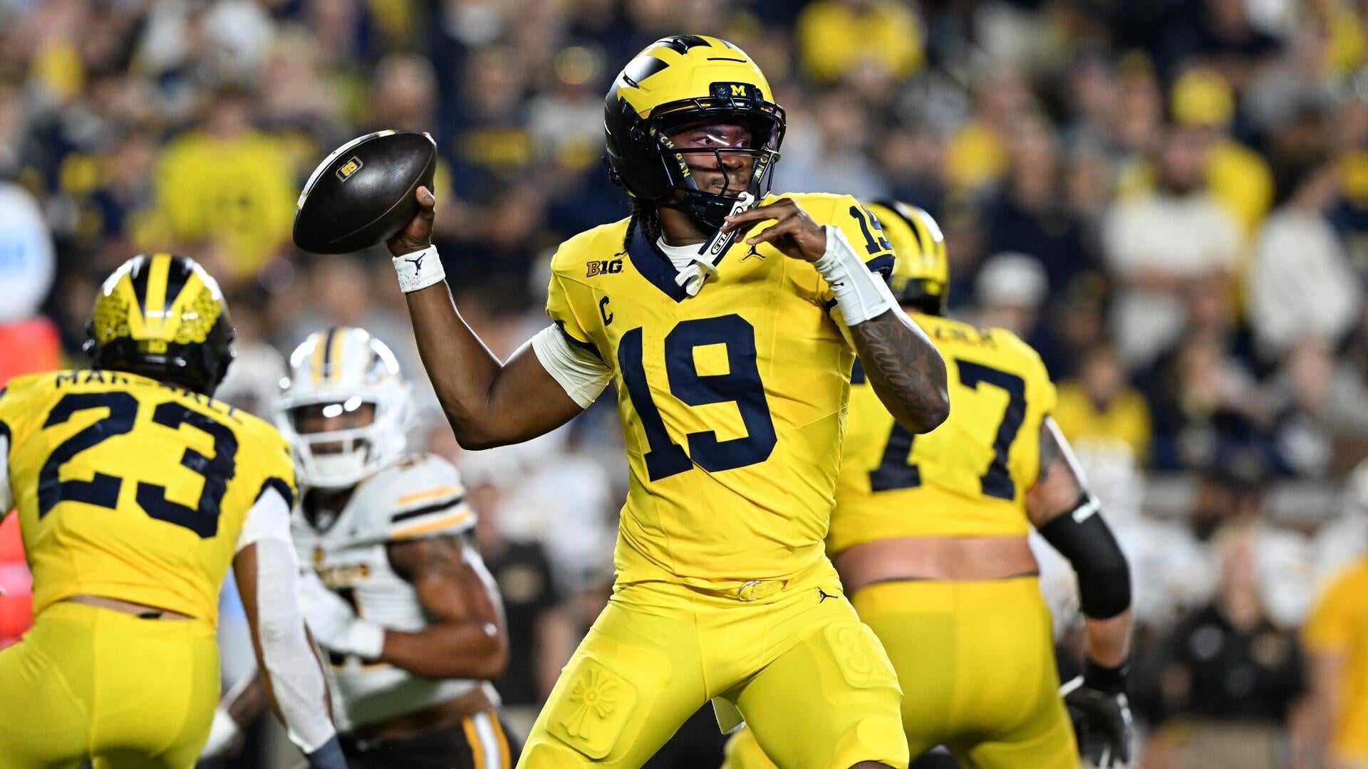 Michigan vs Oklahoma football predictions in Week 2 SEC-Big Ten battle