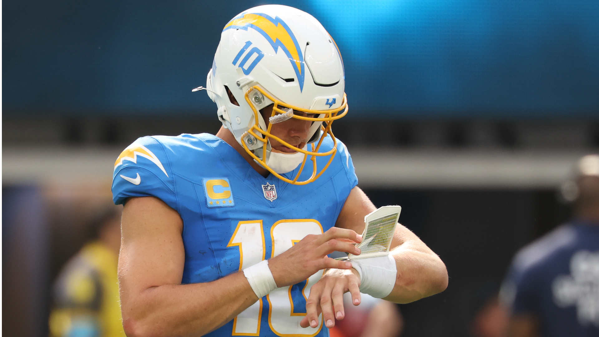 Fantasy football Week 2 QB preview: Don't panic on Dak Prescott or Justin Herbert after Week 1 struggles