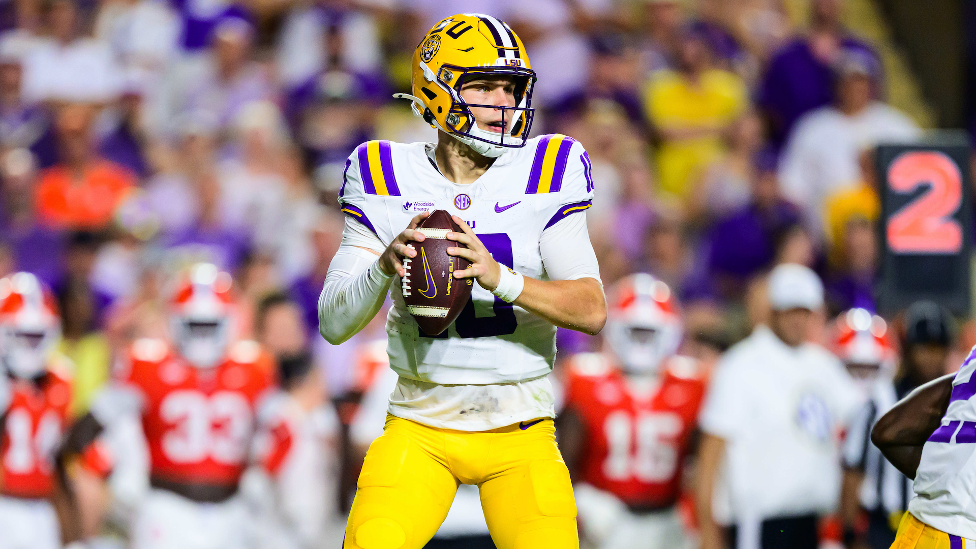 LSU QB Сем Левітт «під питанням» щодо звіту про травму перед протиборством Оле Міс, не кинув на останній тренуванні