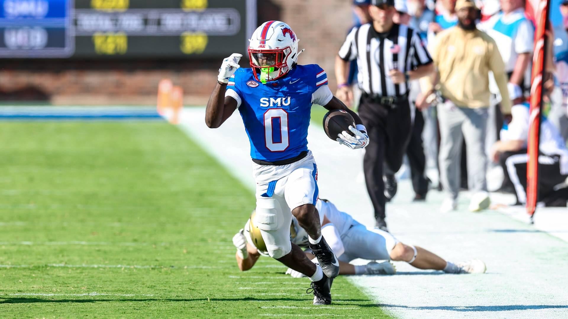 SMU vs. Louisvlle prediction, picks, odds, spread: Mustangs, Cardinals meet in top-25 clash