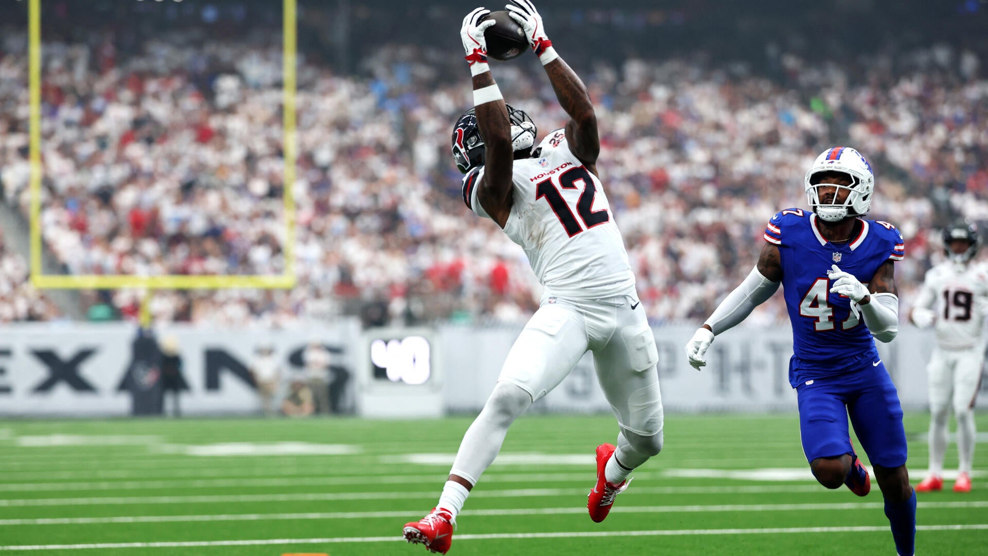 Jamey Eisenberg's Week 2 Fantasy football sleepers and DFS picks: Xavier Hutchinson steps up without Collins