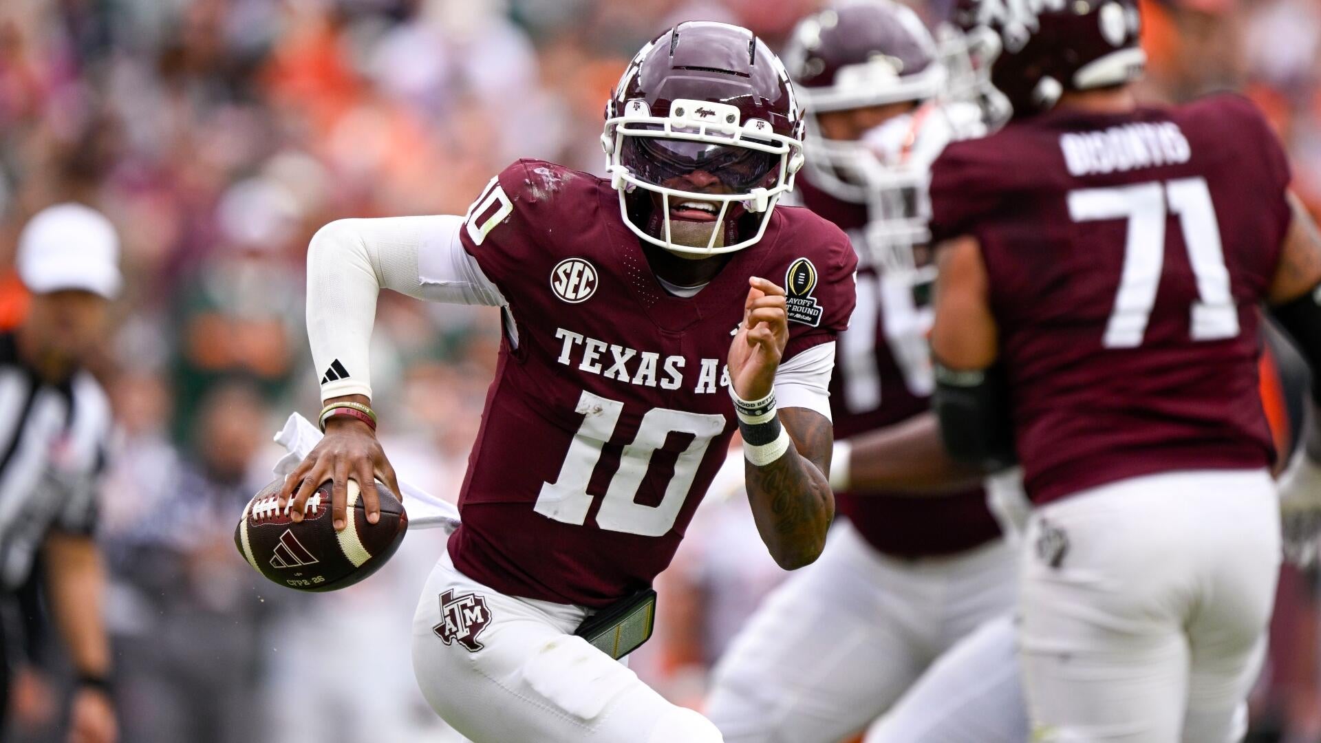 College football score predictions for Week 5, 2026: Model backs Texas A&M (-14) against Arkansas