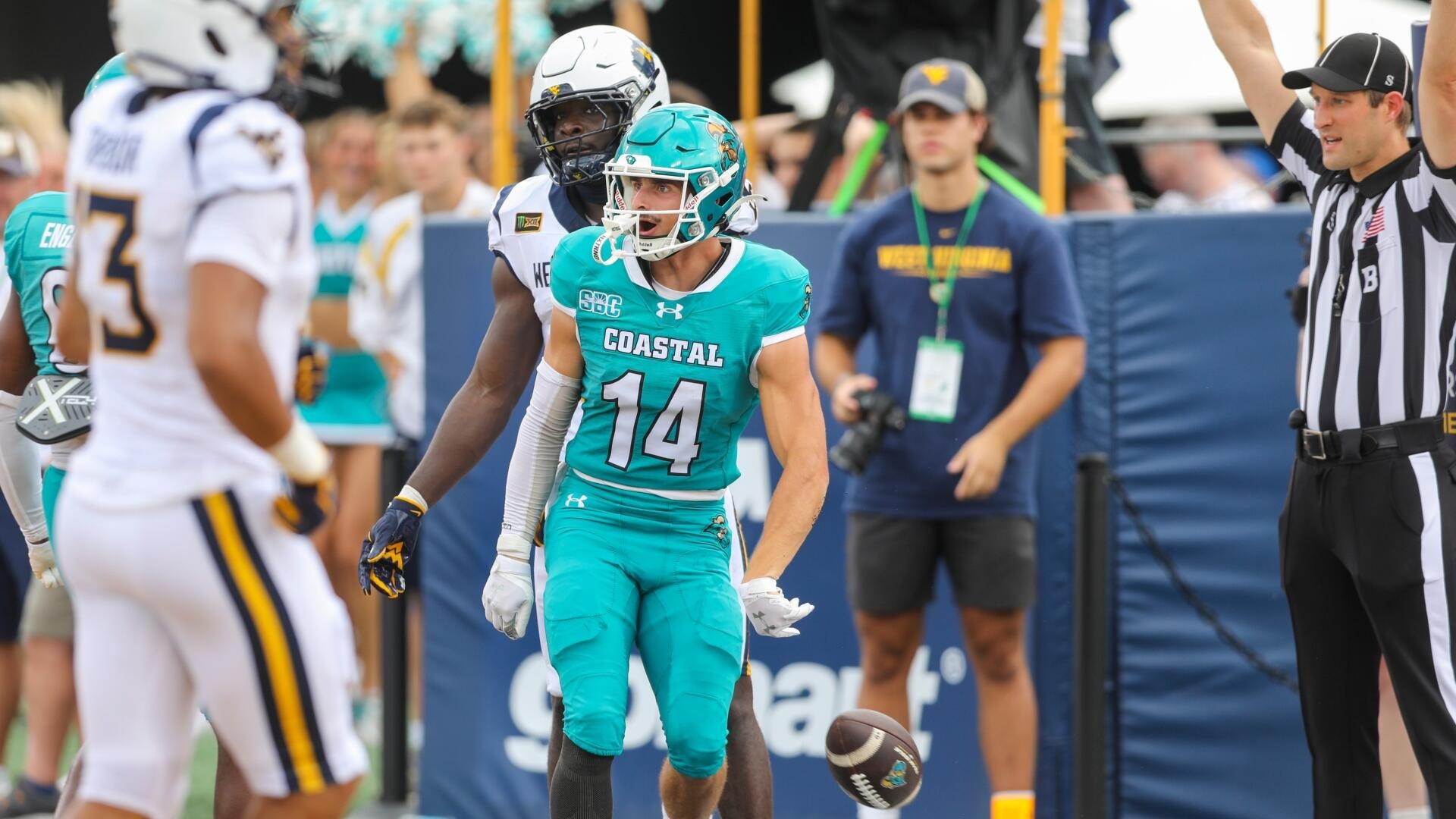 Liberty vs. Coastal Carolina betting preview: Odds, picks, predictions for Week 4 college football matchup