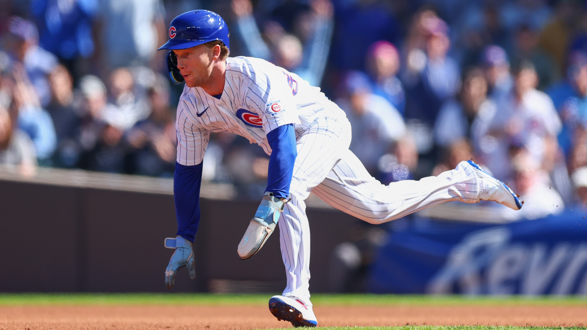 Pete Crow-Armstrong steals 40th base, joining 40-40 club in one of best Cubs seasons ever