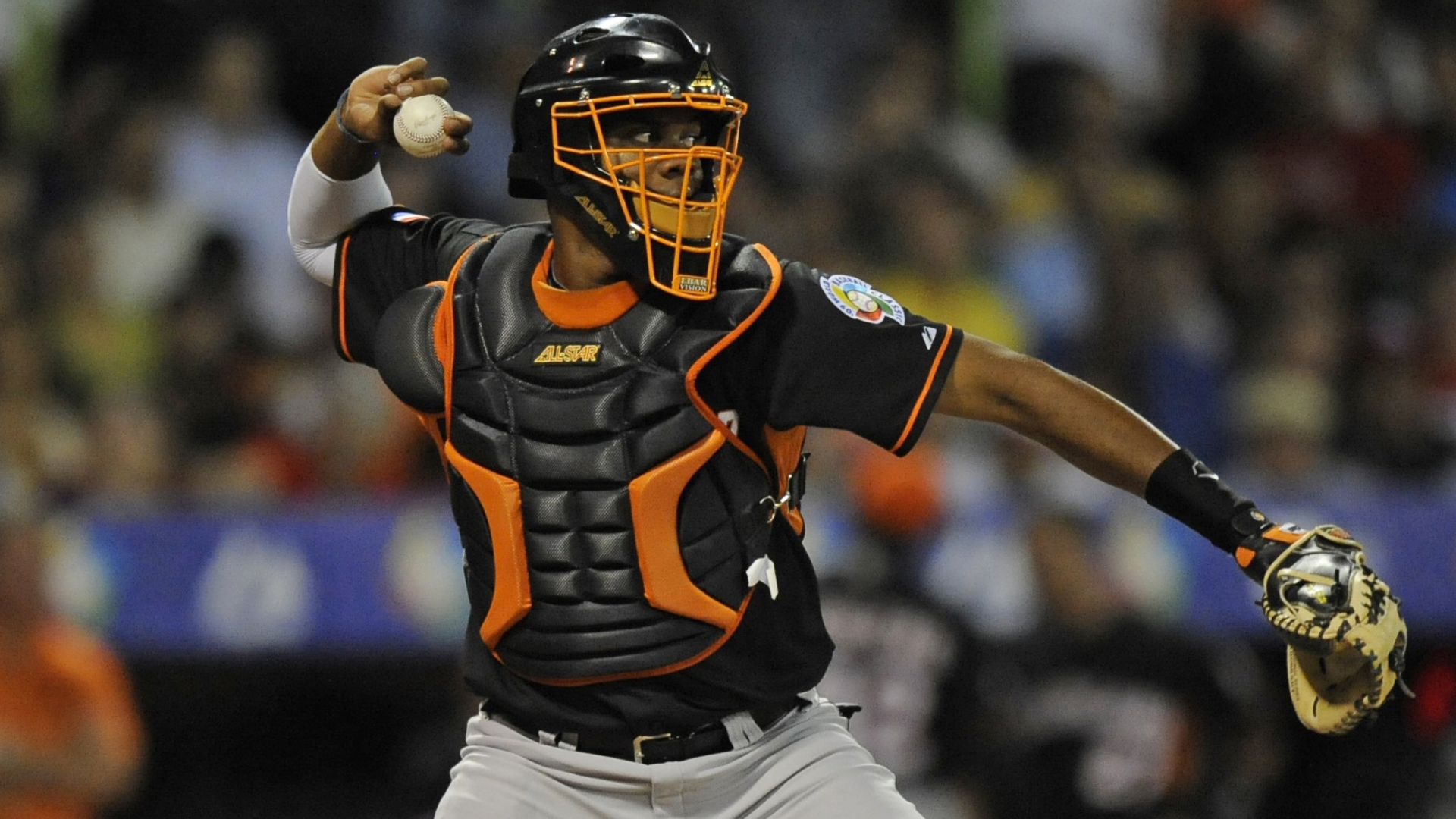 kenley-jansen-catcher-getty-getty.png