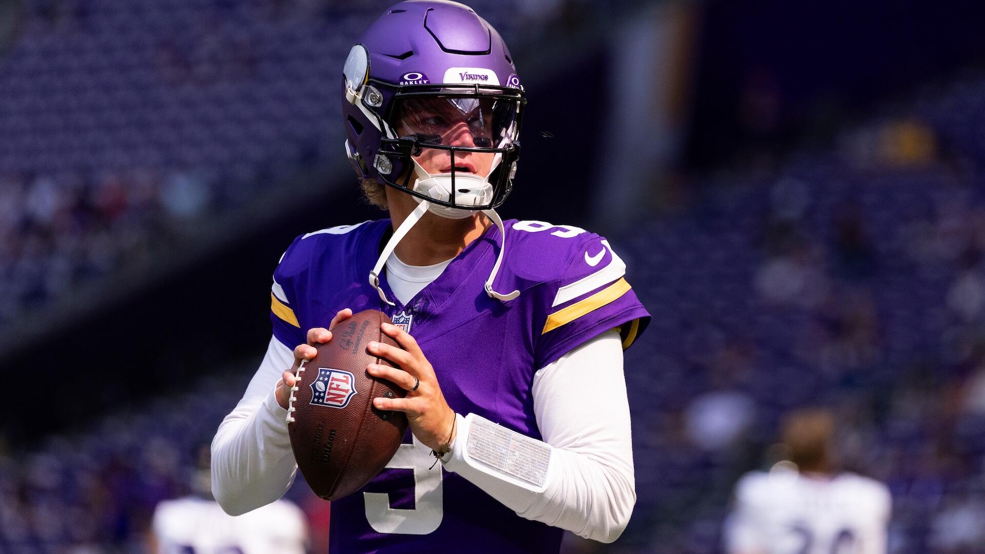 Tiki Barber Doesn’t Hold Back on Vikings’ J.J. McCarthy Trade With Giants