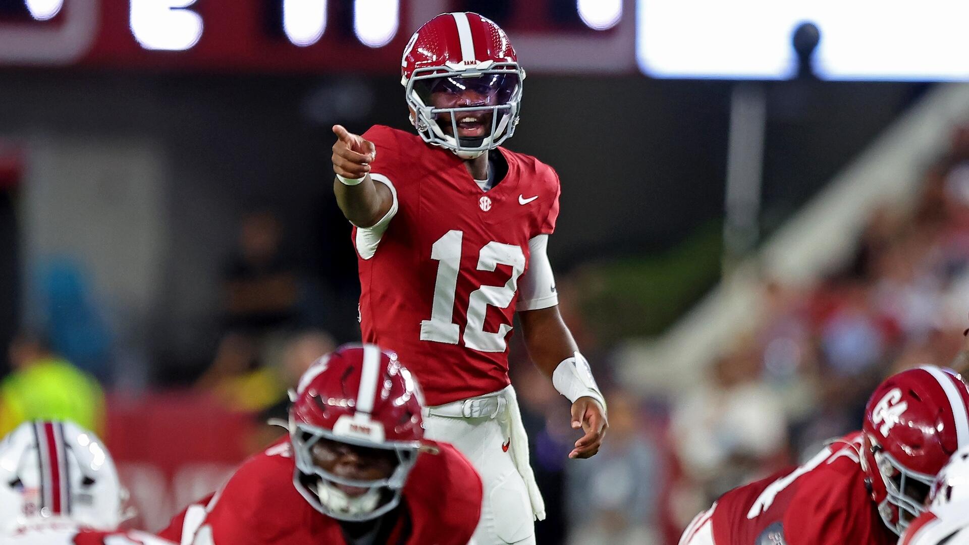 Unbeaten Alabama, Mississippi State Clash in SEC Showdown Featuring Star QBs