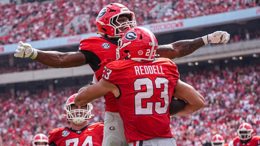 No. 2 Georgia vs. No. 6 Alabama picks from expert on 15-2 run with his last 17 Bulldogs selections