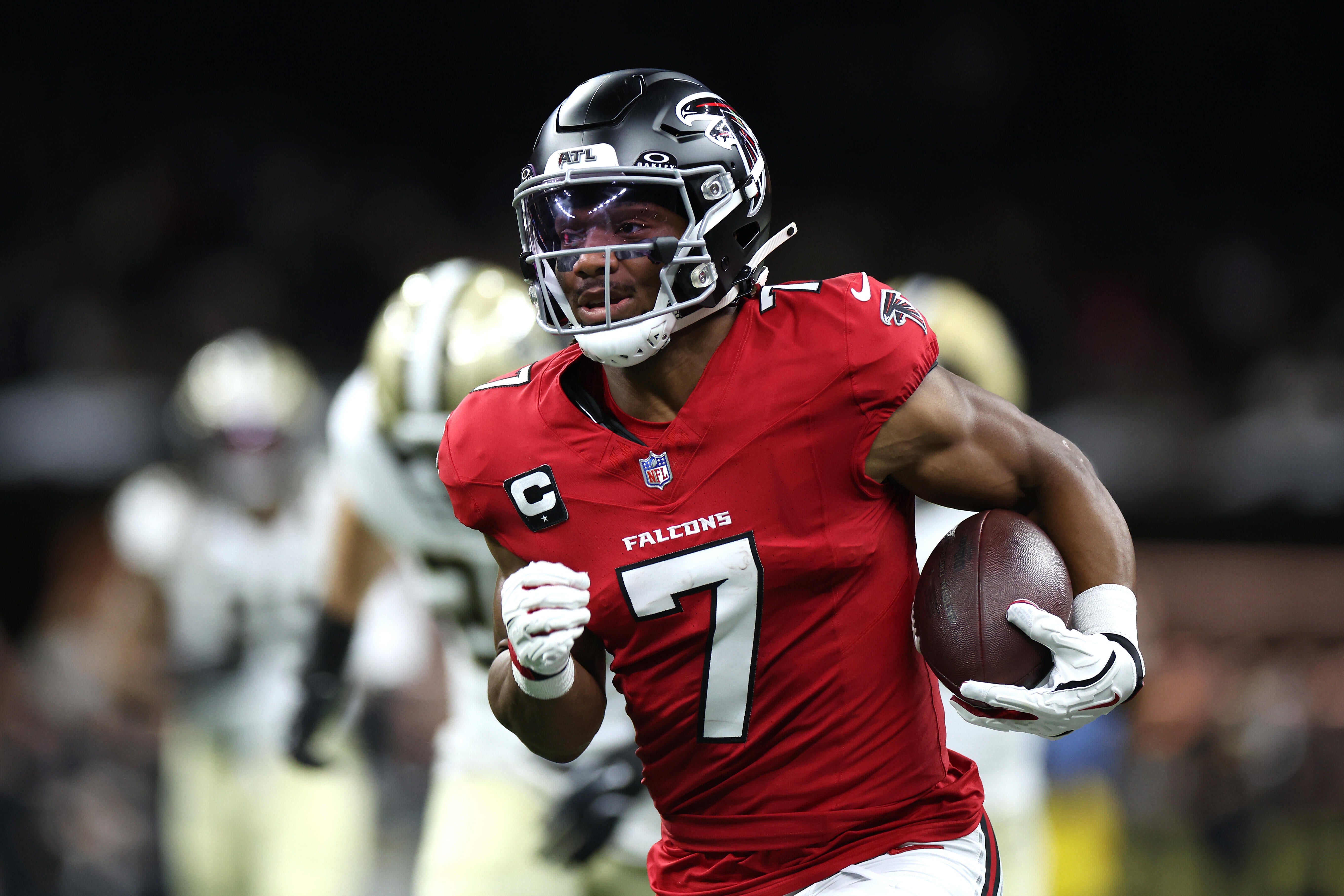 Week 5 NFL bold predictions: Bijan Robinson makes NFL primetime history, struggling Packers upset Bears