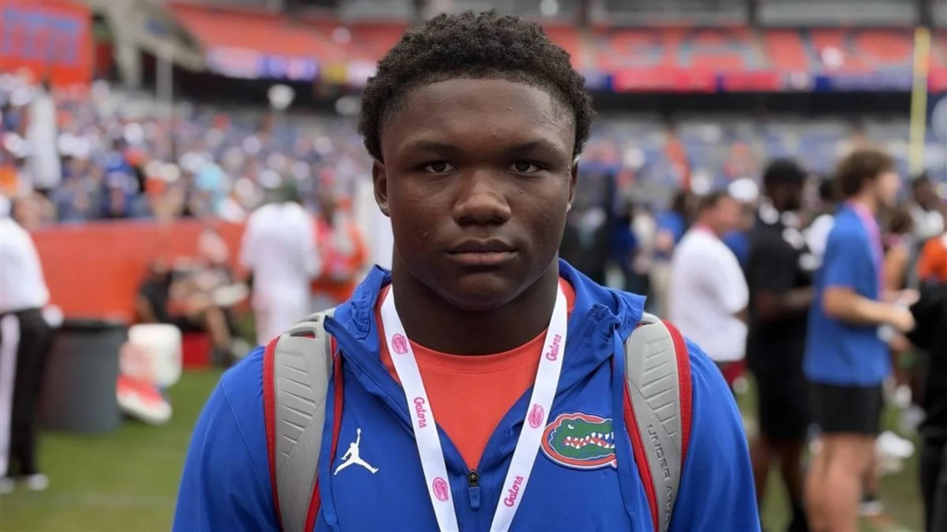 Five-star WR Easton Royal flips commitment from Texas to Florida before Longhorns host Gators