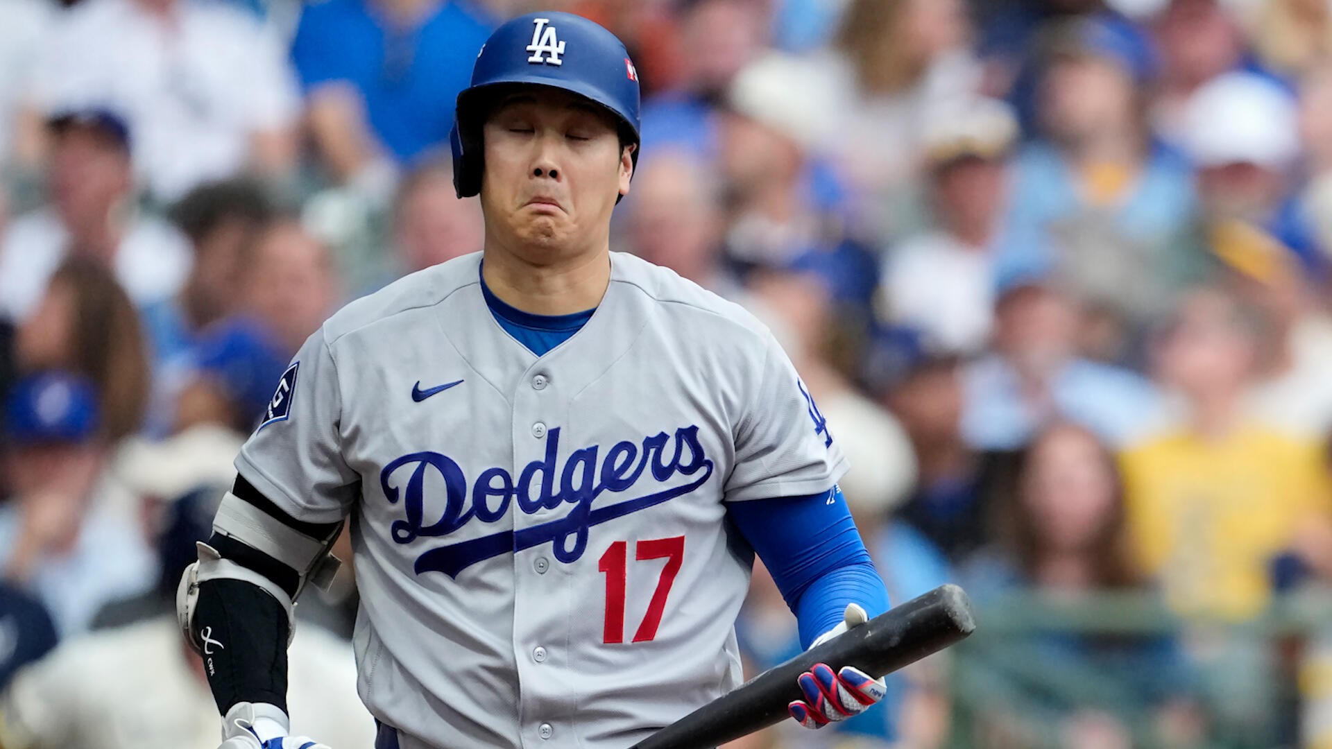Shohei Ohtani's NLCS Game 3 Status Uncertain
