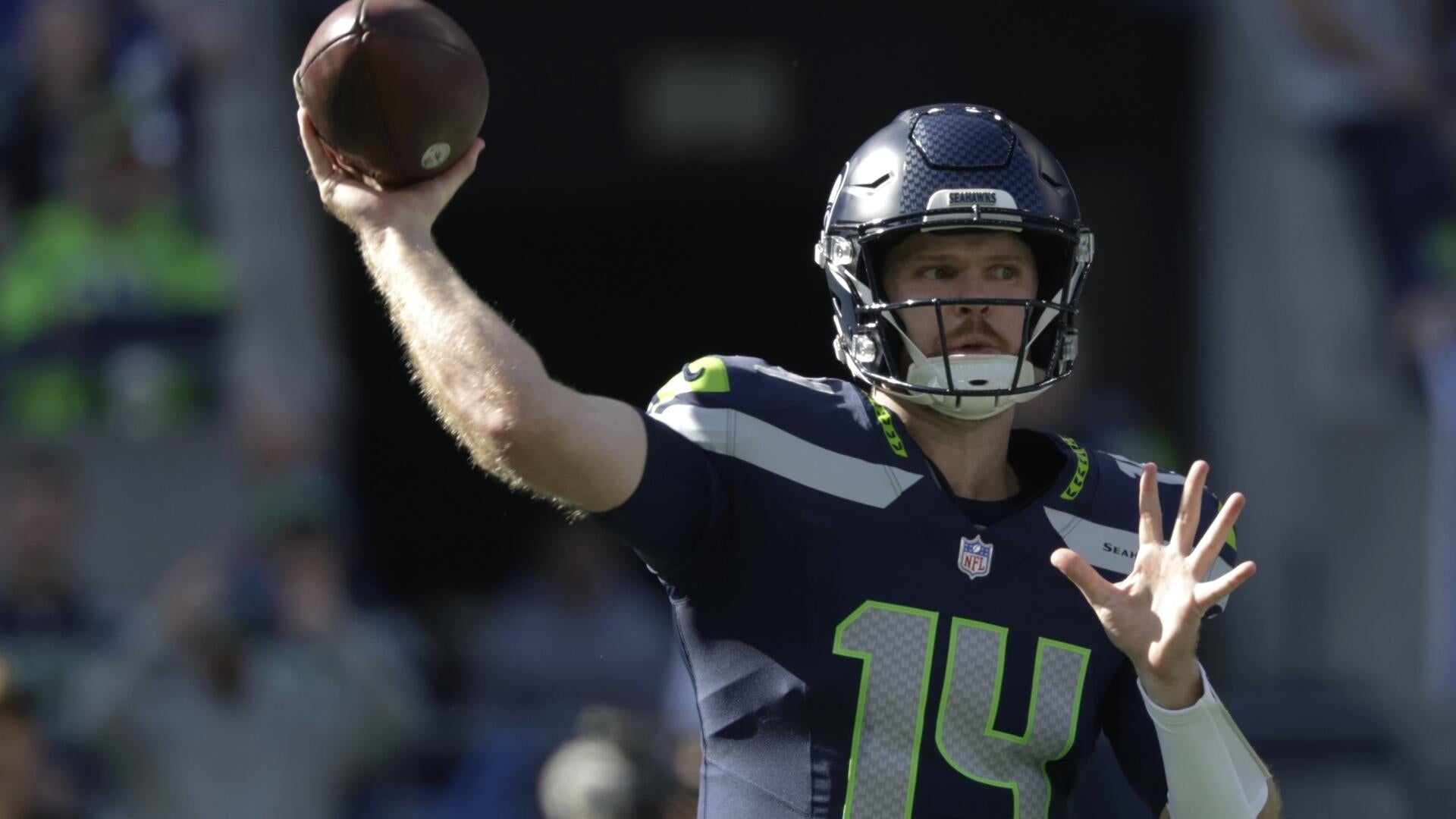 'Thursday Night Football' prediction, odds, time: Seahawks vs. Broncos picks by expert who's on 28-15 roll