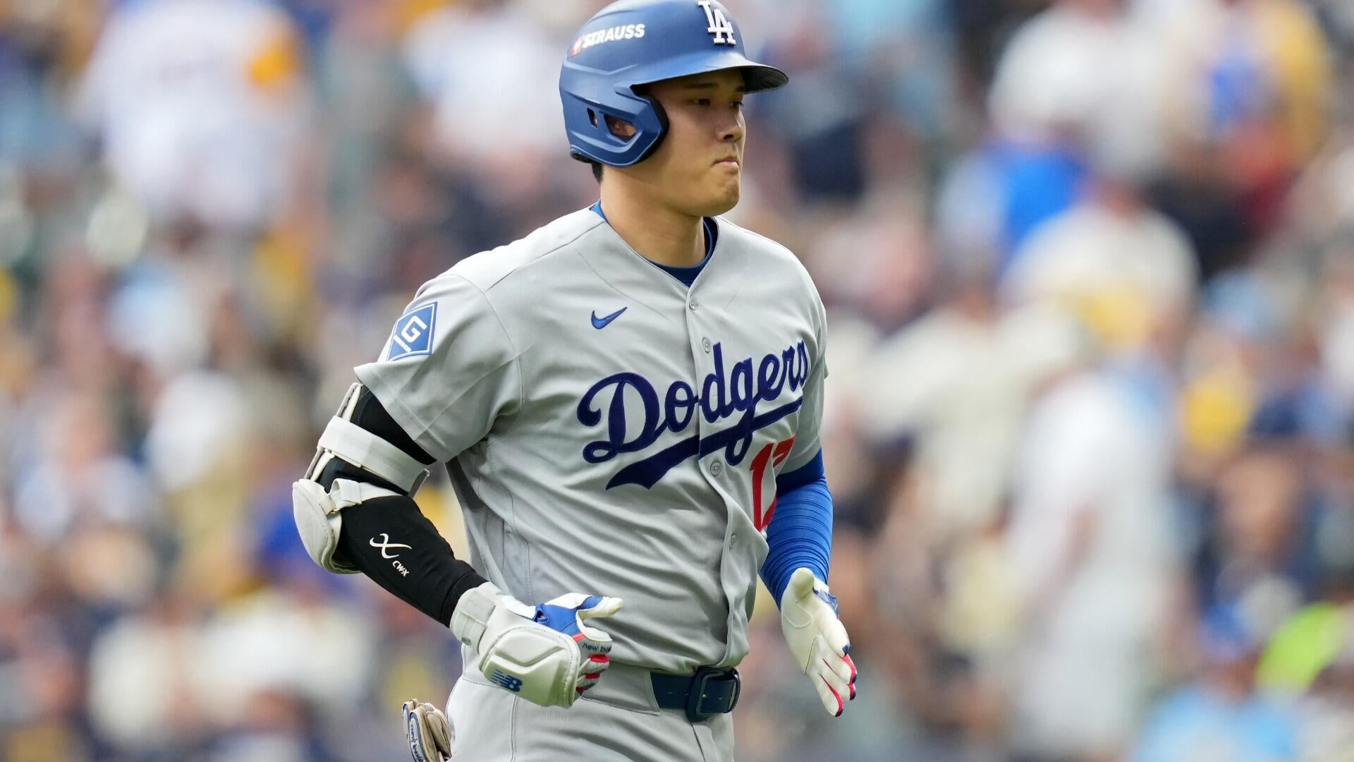 Shohei Ohtani Remains in Lineup for NLCS Game 3