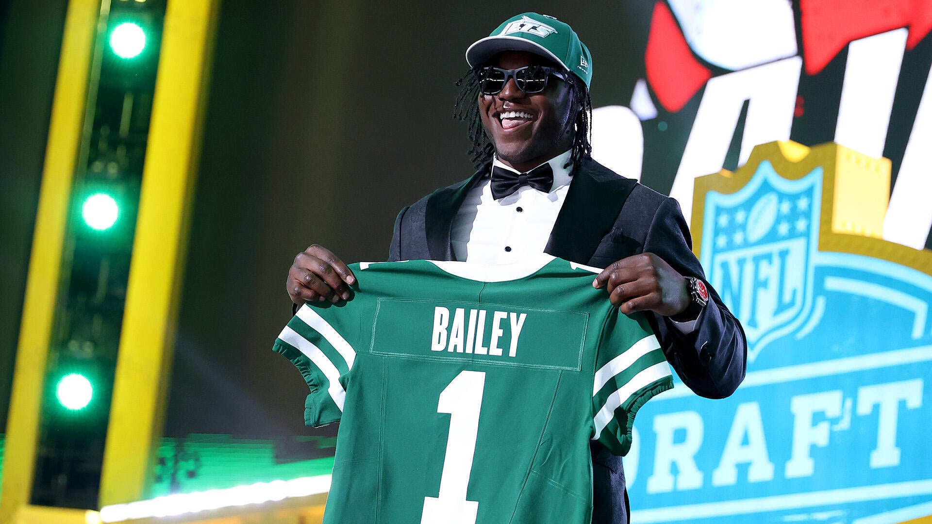 NFL Draft's first-round gamble: What Jets, Browns can learn from Super Bowl winners and failed rebuilds