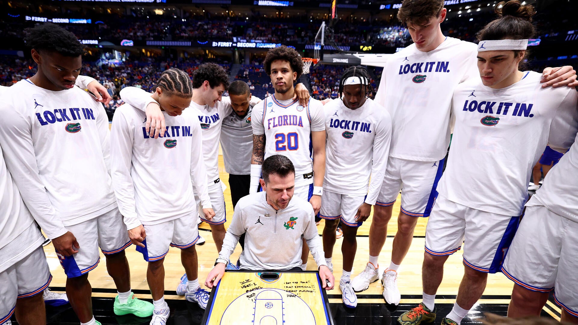 College basketball rankings: Florida earns No. 1 spot in preseason Coaches Poll as well as AP Top 25