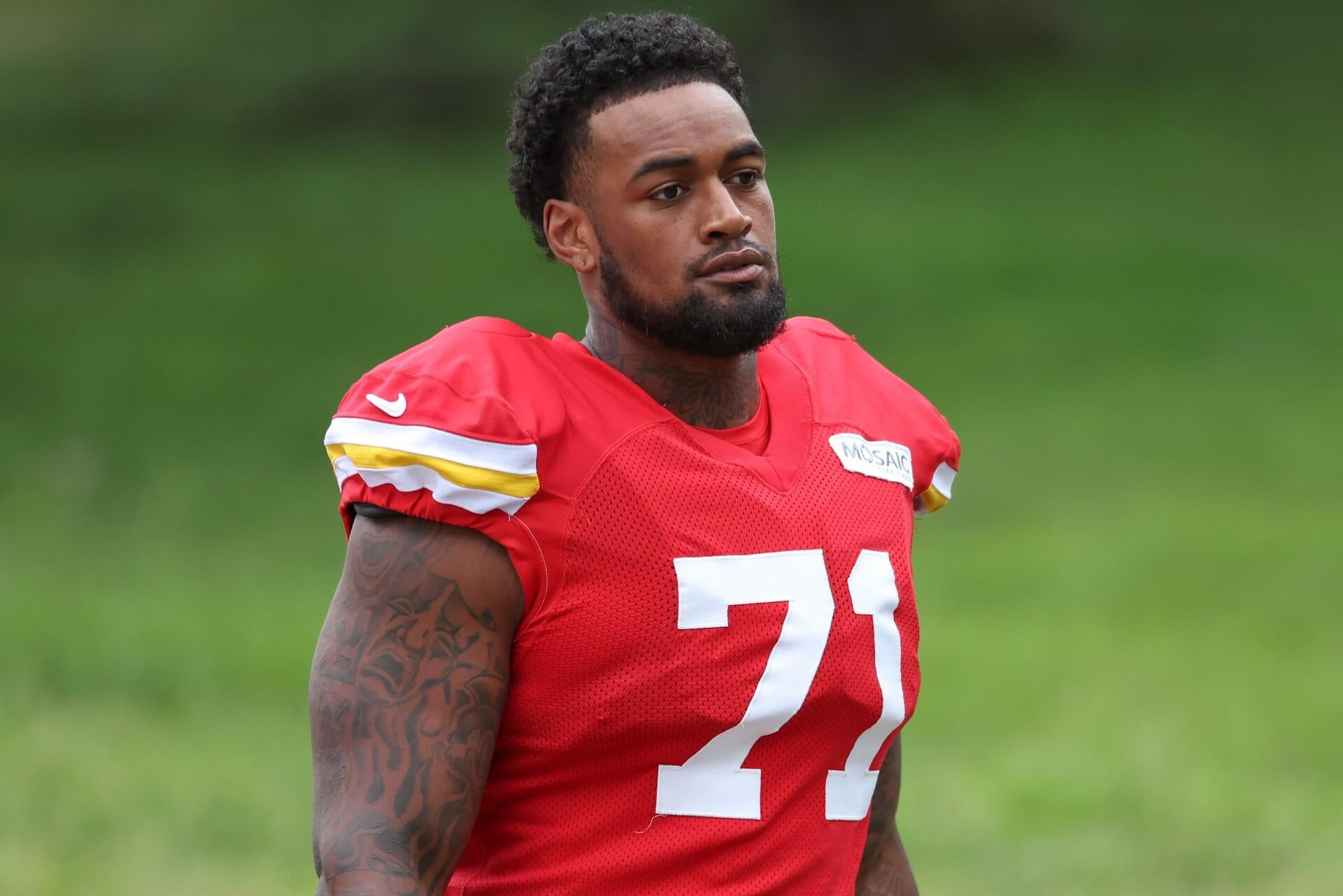 Chiefs get terrible Josh Simmons news as back injury recovery has 'plateaued'