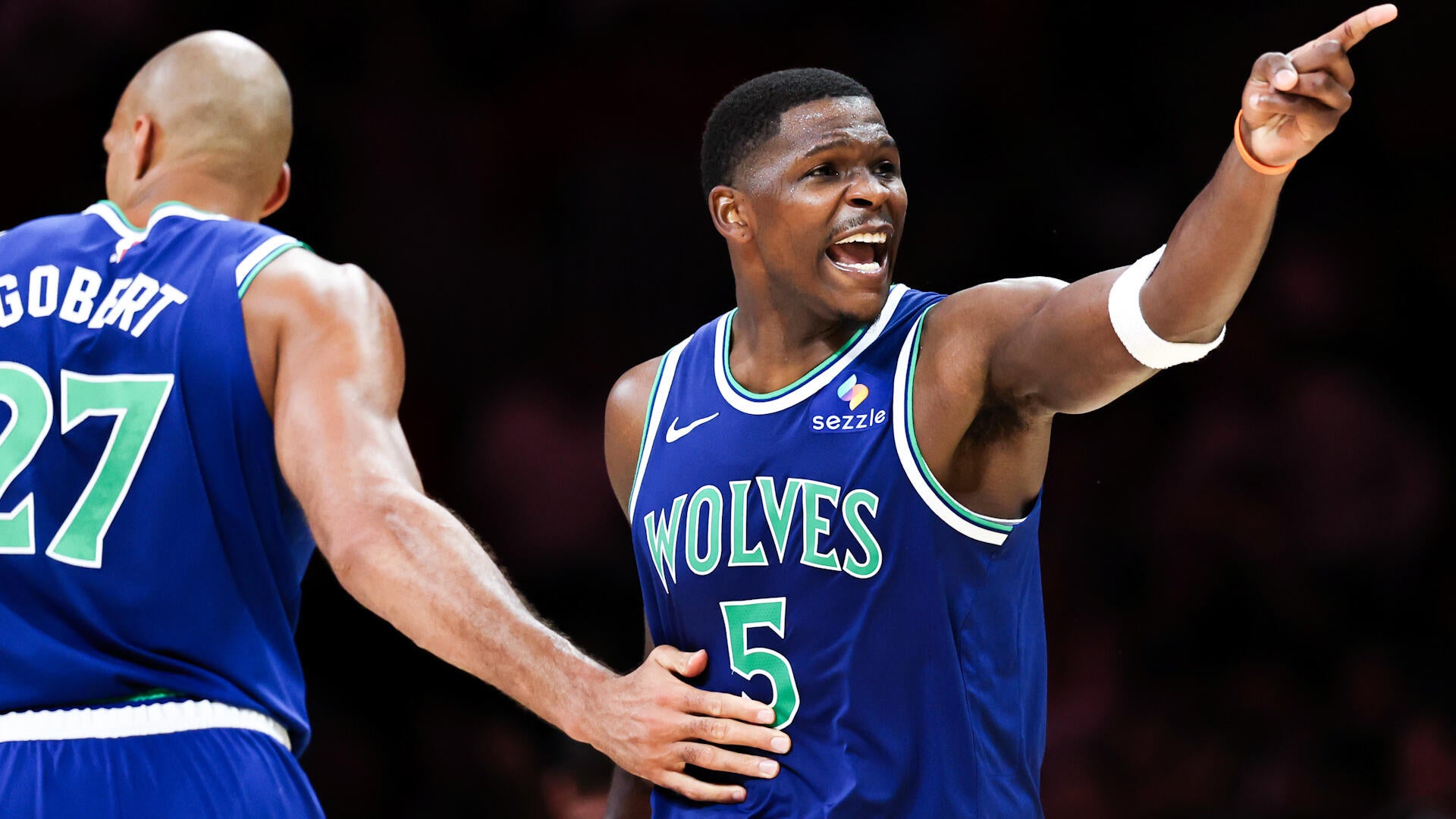 Timberwolves Spoil Giannis' Heat Debut Behind Edwards