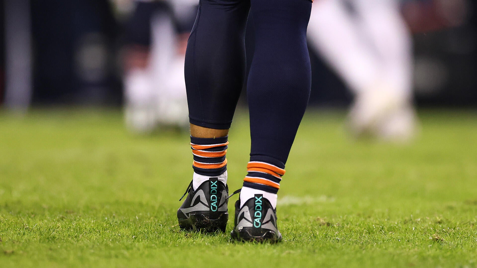 Caleb Williams plans to defy NFL: Bears QB to stick with unapproved cleat also worn by former Super Bowl MVP