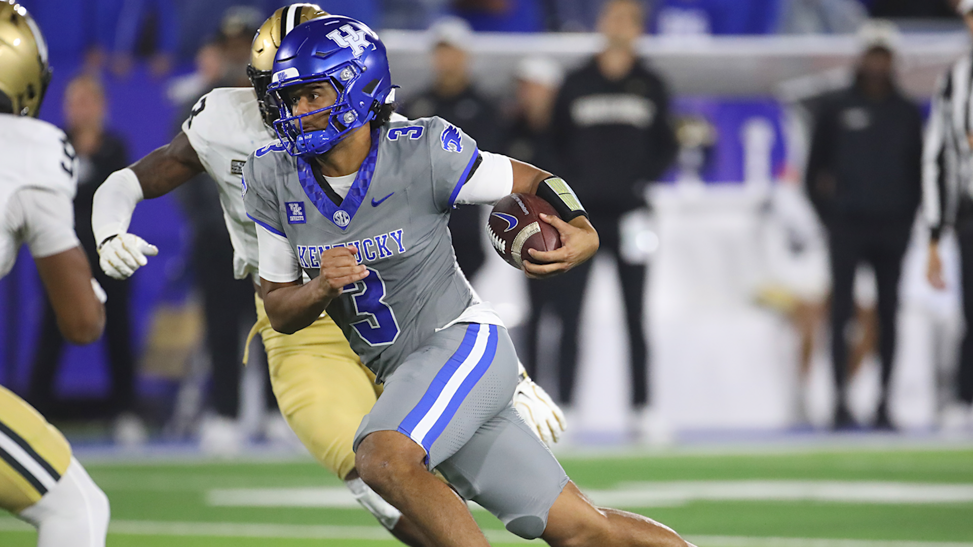 Trick or Treat: Is No. 9 Kentucky an SEC Contender?