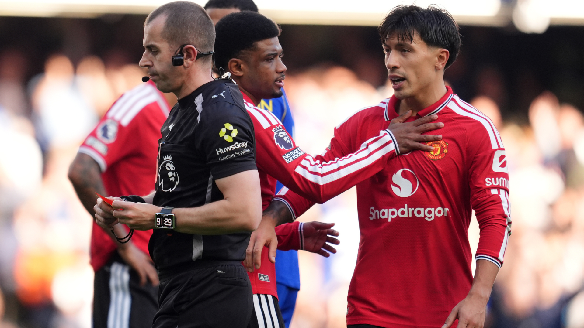 Chelsea'ye karşı alınan utanç verici yenilginin ardından faturayı Michael Carrick'e değil, Manchester United oyuncuları ödemeli