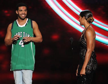 Every sports team Drake has rooted for 