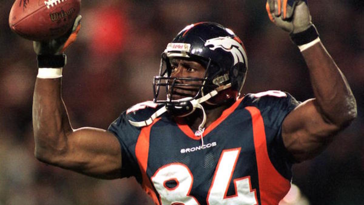 Shannon Sharpe of the Denver Broncos holds the Lombardi Trophy after  News Photo - Getty Images