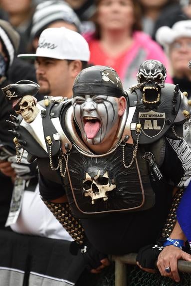 Super crazy fans of every NFL team - CBSSports.com