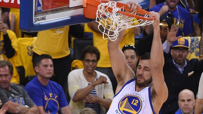 bogut051116.jpg