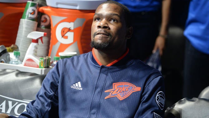 Kevin Durant awaits his introduction