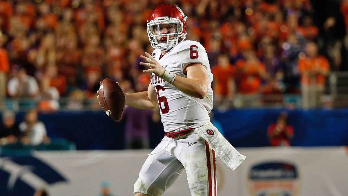 Baker Mayfield is the most polarizing player in college football. But in  Oklahoma, he is OK - Los Angeles Times