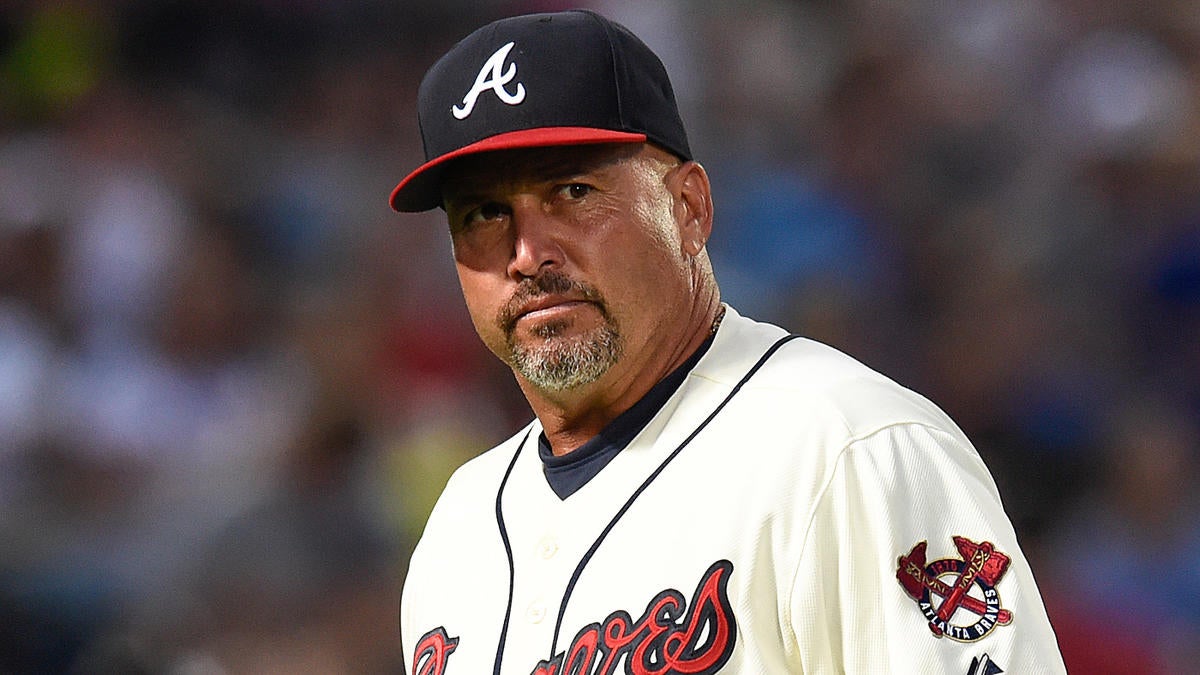 Fredi Gonzalez Learned Braves Fired Him When a Plane Ticket Arrived in His  Inbox