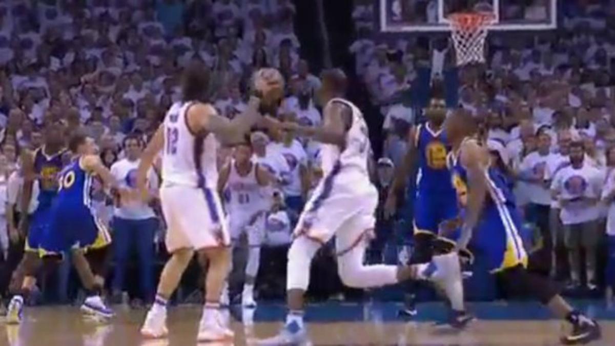WATCH Steven Adams Delivers A Fastball Pass For An Easy Thunder Dunk 