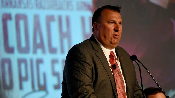 bret-bielema-podium.jpg