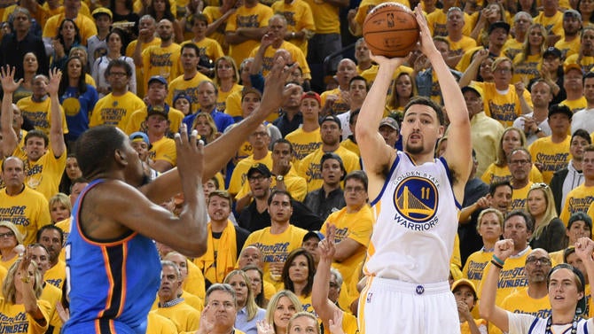 Klay Thompson shoots over Kevin Durant in Western Conference finals