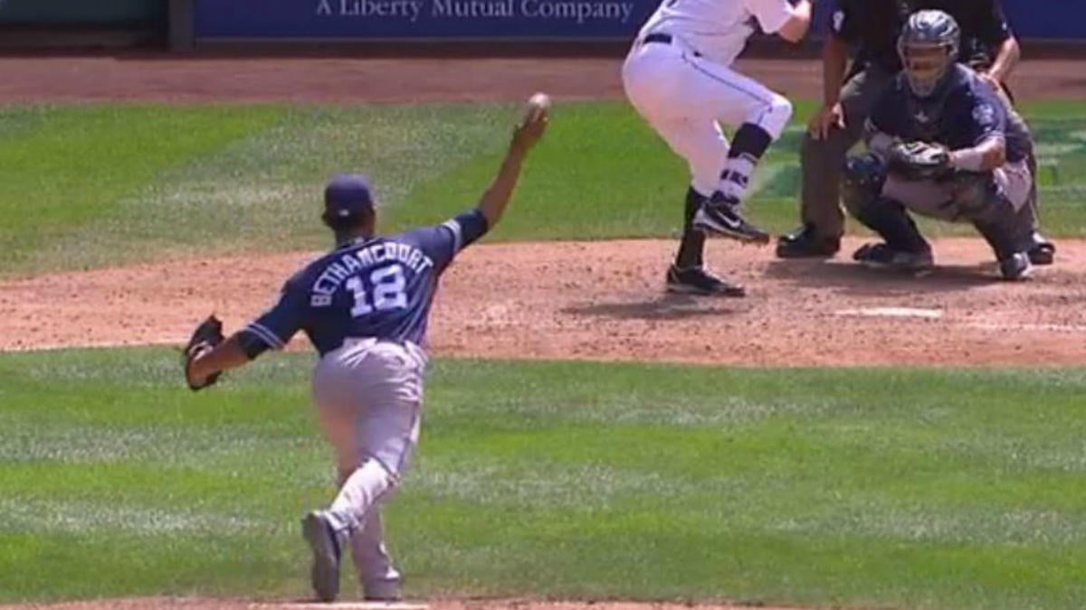 Padres catcher Christian Bethancourt threw an eephus pitch for a strike