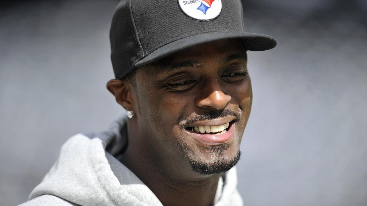 Ex Receiver Plaxico Burress Finally Explains How He Shot