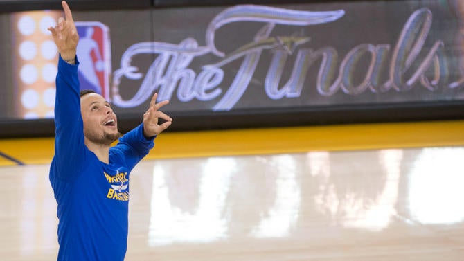Stephen Curry has fun at Finals media day