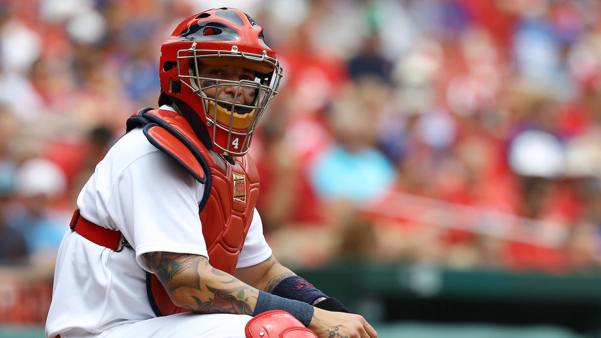 Revisiting the possibility of Yadier Molina at first base - Viva