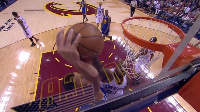 lebron-block-steph.jpg