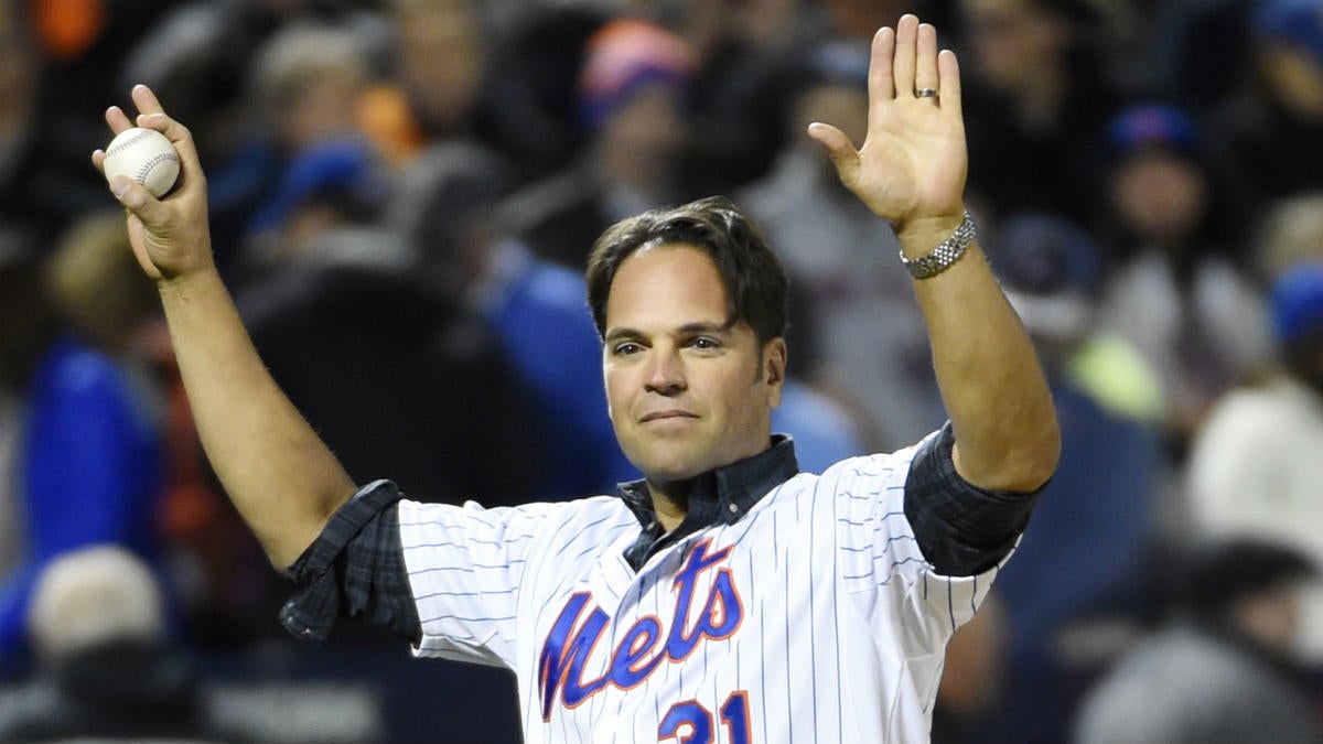 Hall of Famer Mike Piazza explains why exactly he bought an Italian soccer  team